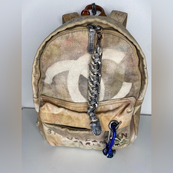 Chanel Graffiti Canvas Backpack “31 Rue Cambon” – Rare Runway, Multicolor Cord - Picture 3 of 12